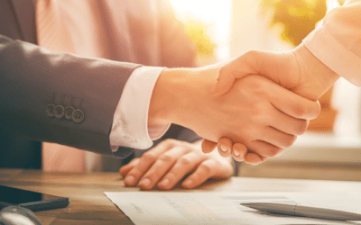 Online Marketing Packages for Small Business: Custom vs Pre-Built Solutions